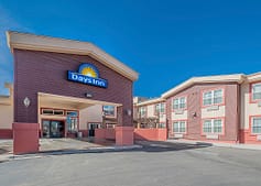 days-inn-Print004E xteriorPic4