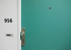 place-holders-stay-antonina-bukowska-142087-unsplash
