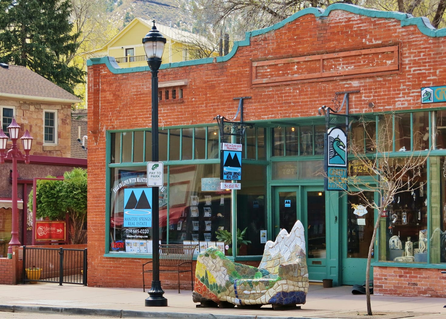 Real Estate Manitou Springs Co